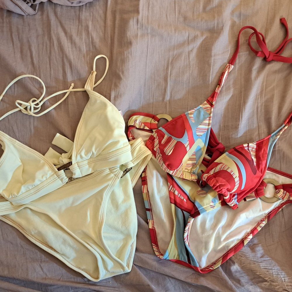 Set of 2 Women's Bikinis Size Large Mossimo Xhilaration String Top & Bottoms GUC